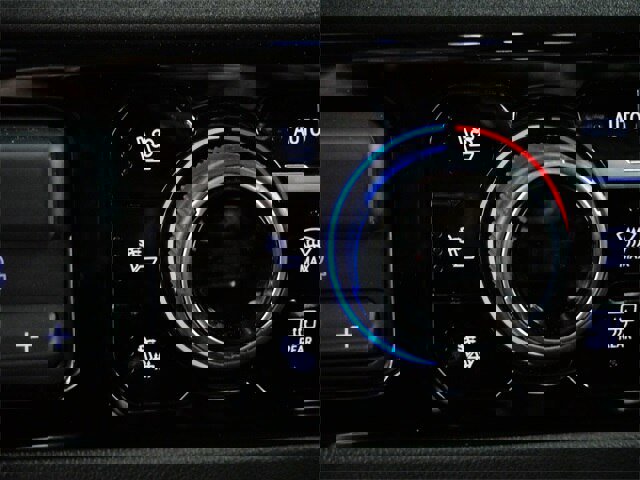 Used 2023 Chevrolet Silverado 1500 High Country w/ Technology Package image 26