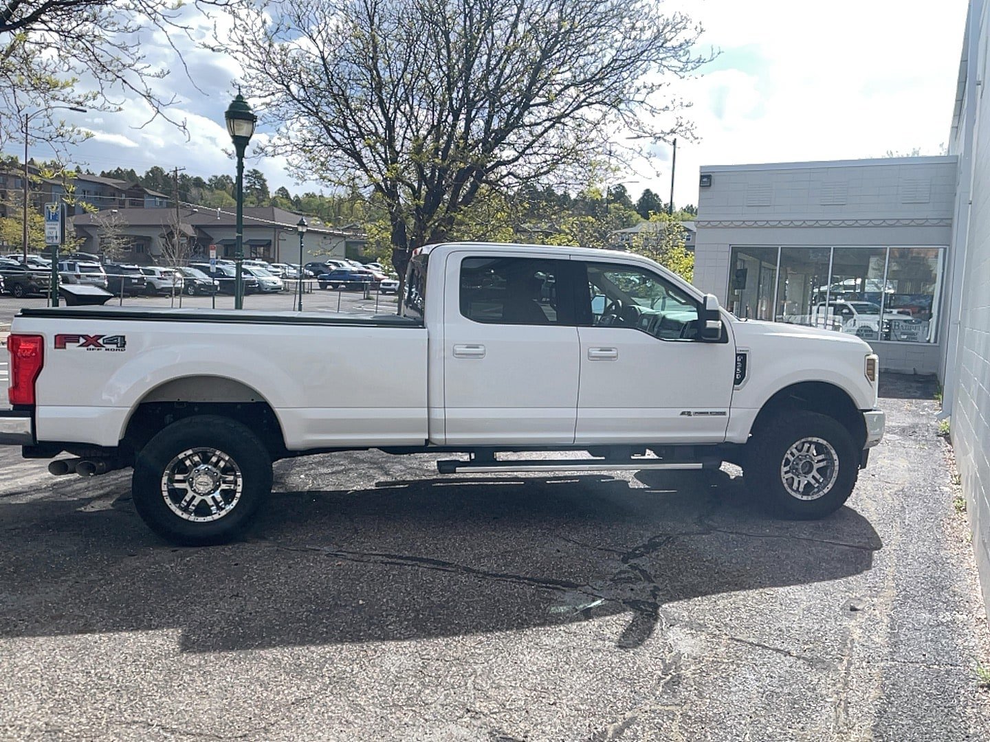 Certified 2018 Ford F350 Lariat w/ Lariat Value Package AWD/4WD image 2