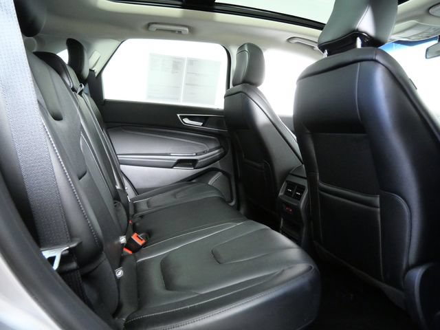 Certified 2020 Ford Edge Titanium w/ Equipment Group 301A AWD/4WD image 13