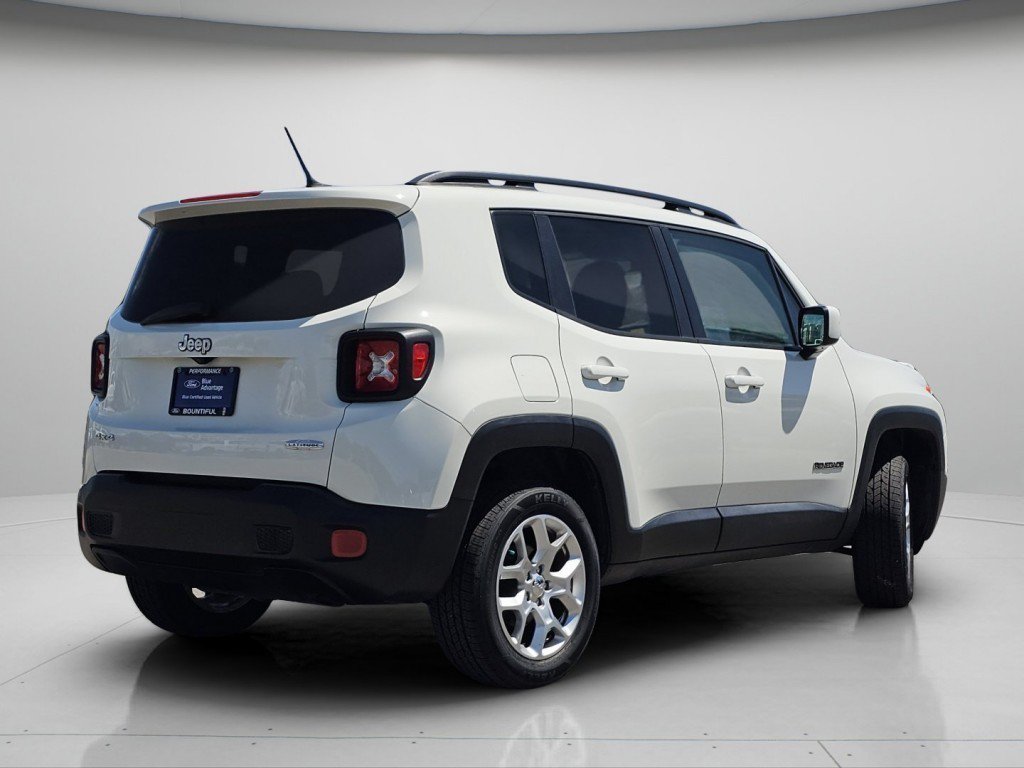 Used 2017 Jeep Renegade Latitude AWD/4WD image 21