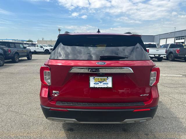 Certified 2022 Ford Explorer XLT w/ Equipment Group 202A AWD/4WD image 5
