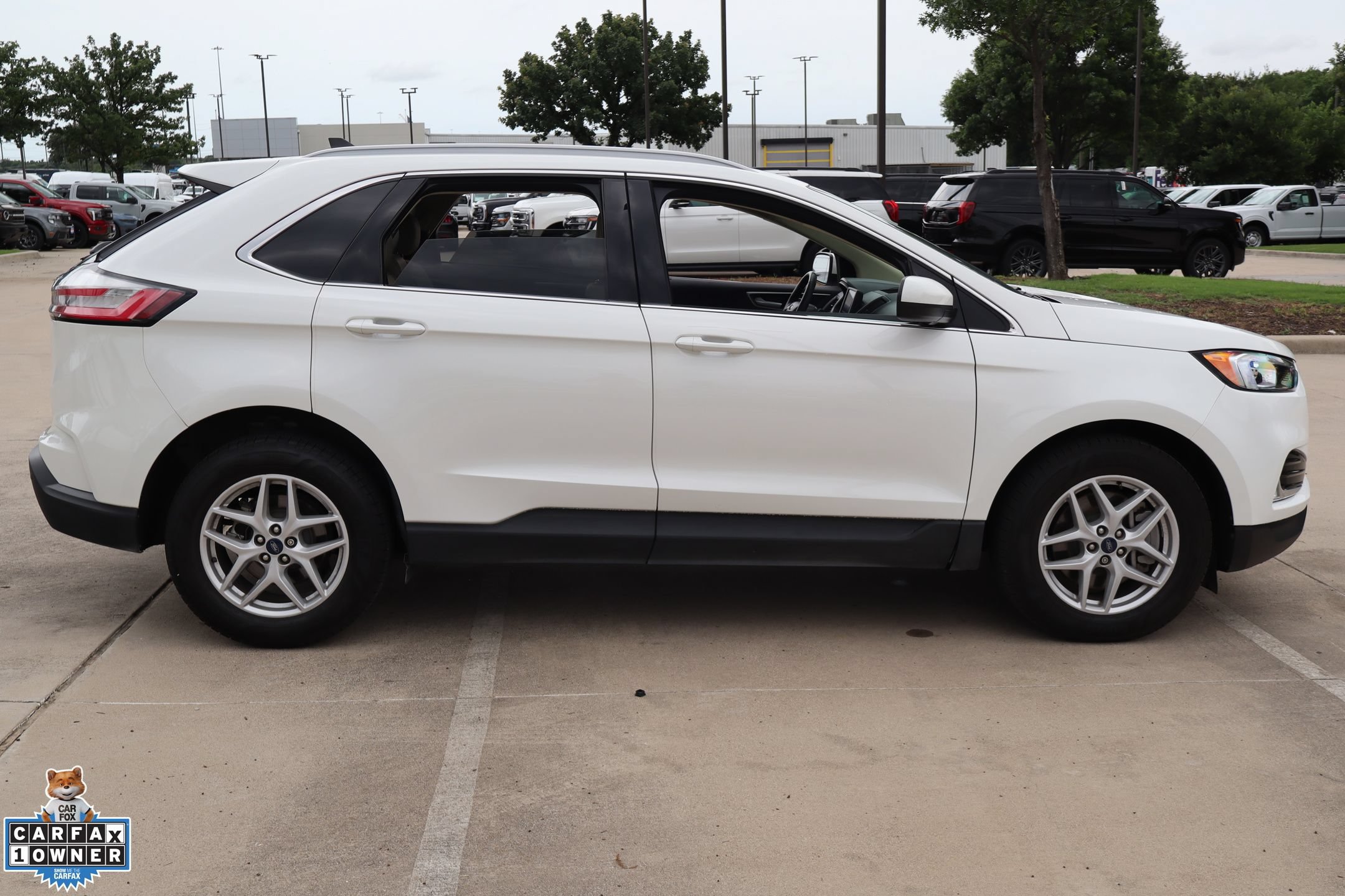 Certified 2021 Ford Edge SEL w/ Convenience Package FWD image 2