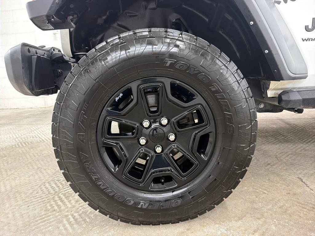 Used 2023 Jeep Wrangler Unlimited Sport AWD/4WD image 13