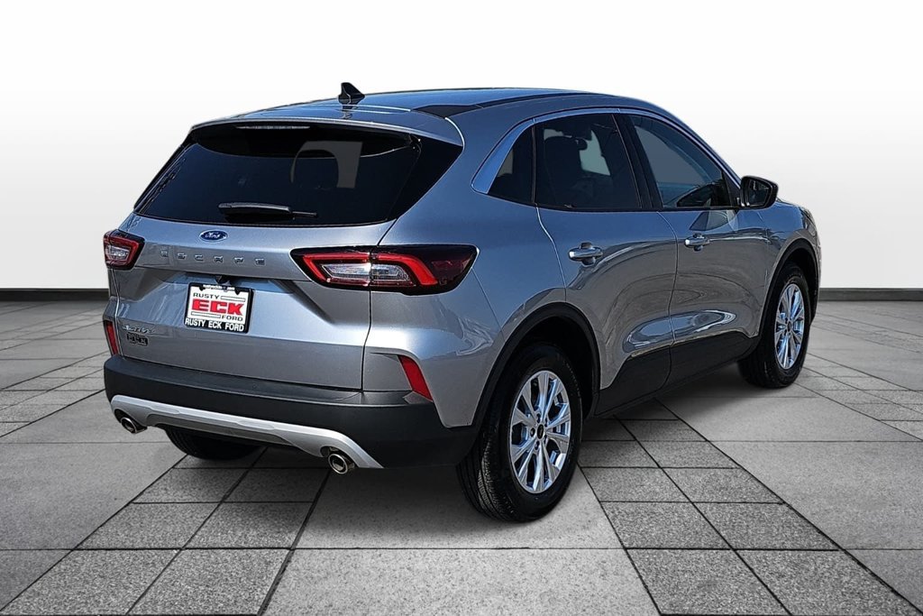 Certified 2024 Ford Escape Active w/ Cold Weather Package FWD image 5