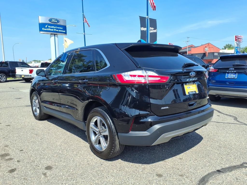 Certified 2024 Ford Edge SEL w/ Convenience Package AWD/4WD image 8