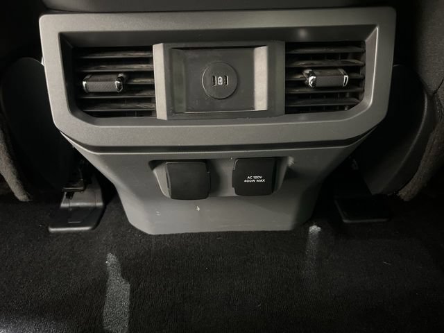 Certified 2023 Ford F250 XLT w/ FX4 Off-Road Package AWD/4WD image 18