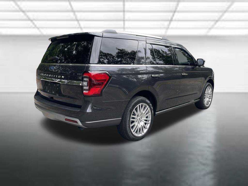 Certified 2024 Ford Expedition Limited AWD/4WD image 4