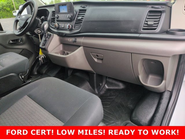 Certified 2025 Ford Transit 250 Low Roof w/ Exterior Upgrade Package RWD image 24