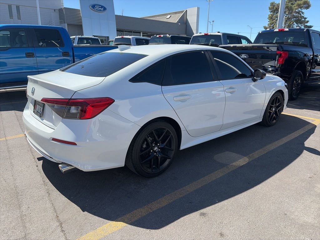 Used 2023 Honda Civic Sport image 3