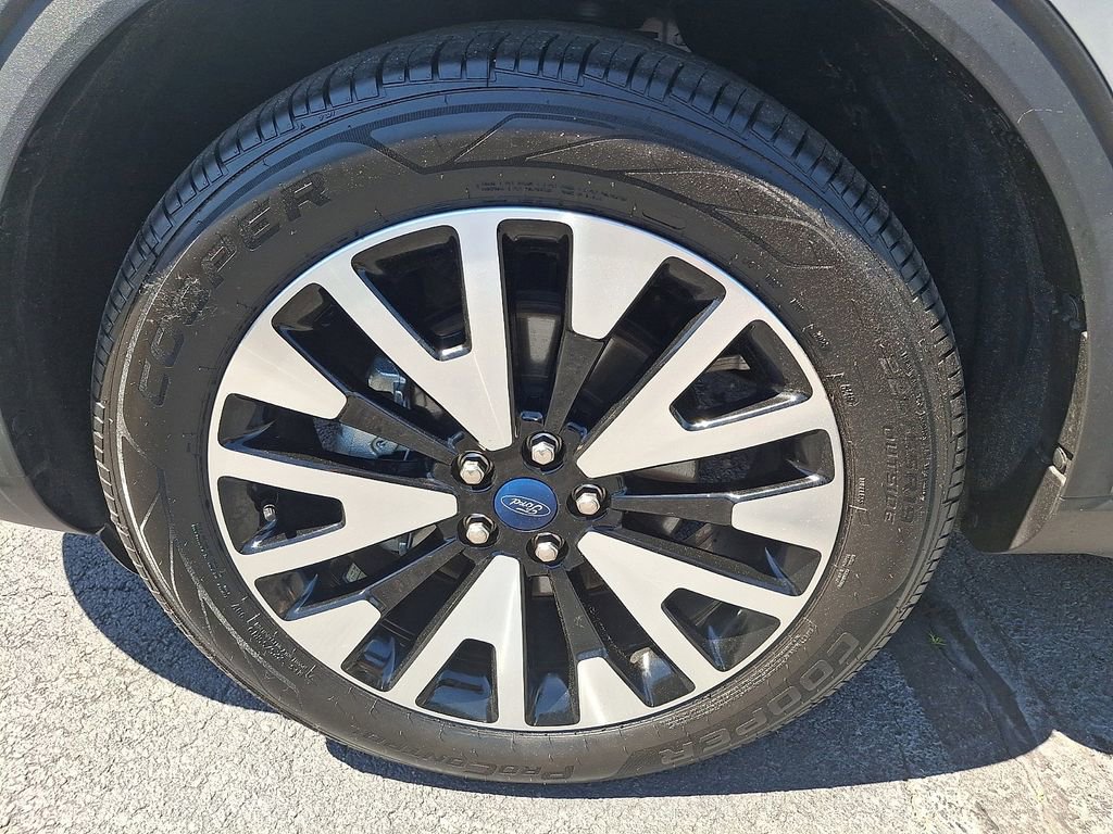 Certified 2020 Ford Escape SEL AWD/4WD image 9