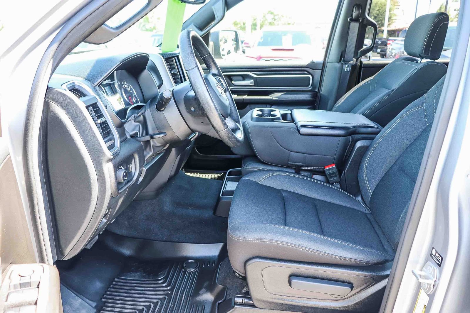 Used 2025 RAM 1500 Big Horn AWD/4WD image 18