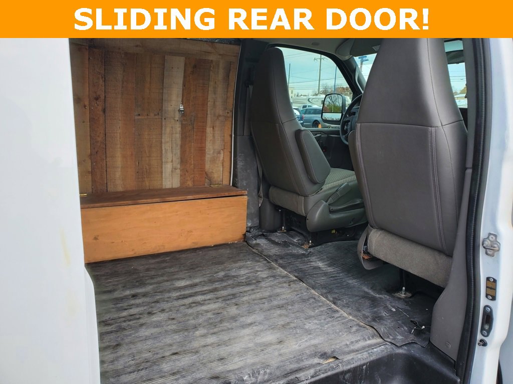 Used 2018 GMC Savana 2500 Work Van w/ Driver Convenience Package image 8