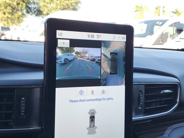 Certified 2022 Ford Explorer Limited w/ Equipment Group 301A image 27