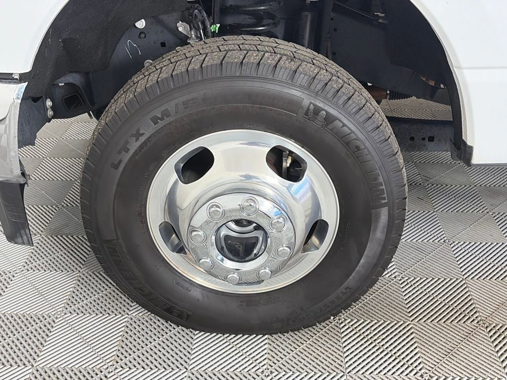 Certified 2025 Ford F350 XL w/ XL Driver Assist Package image 8