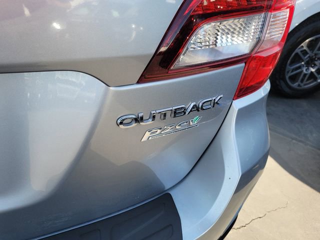 Used 2017 Subaru Outback 2.5i Premium AWD/4WD image 21