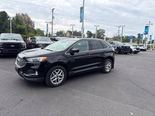 Certified 2023 Ford Edge SEL w/ Convenience Package AWD/4WD image 3