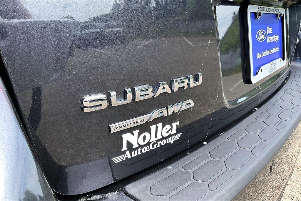 Used 2019 Subaru Crosstrek 2.0i Limited w/ Moonroof Package w/Navigation AWD/4WD image 8