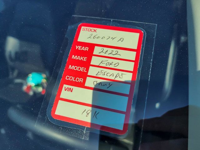 Certified 2022 Ford Escape SEL w/ Technology Package FWD image 33