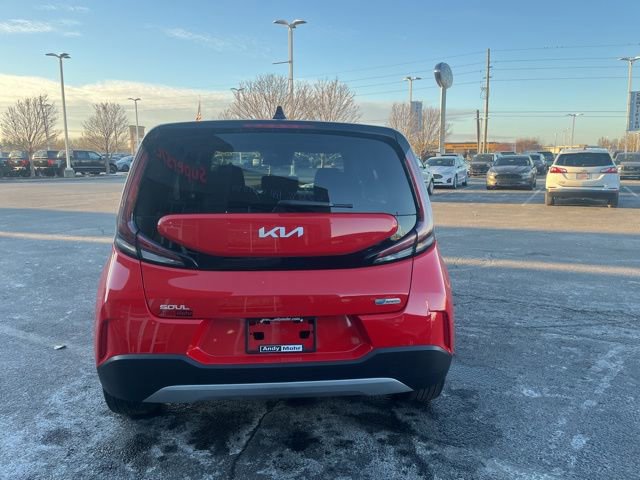 Used 2023 Kia Soul EX image 4