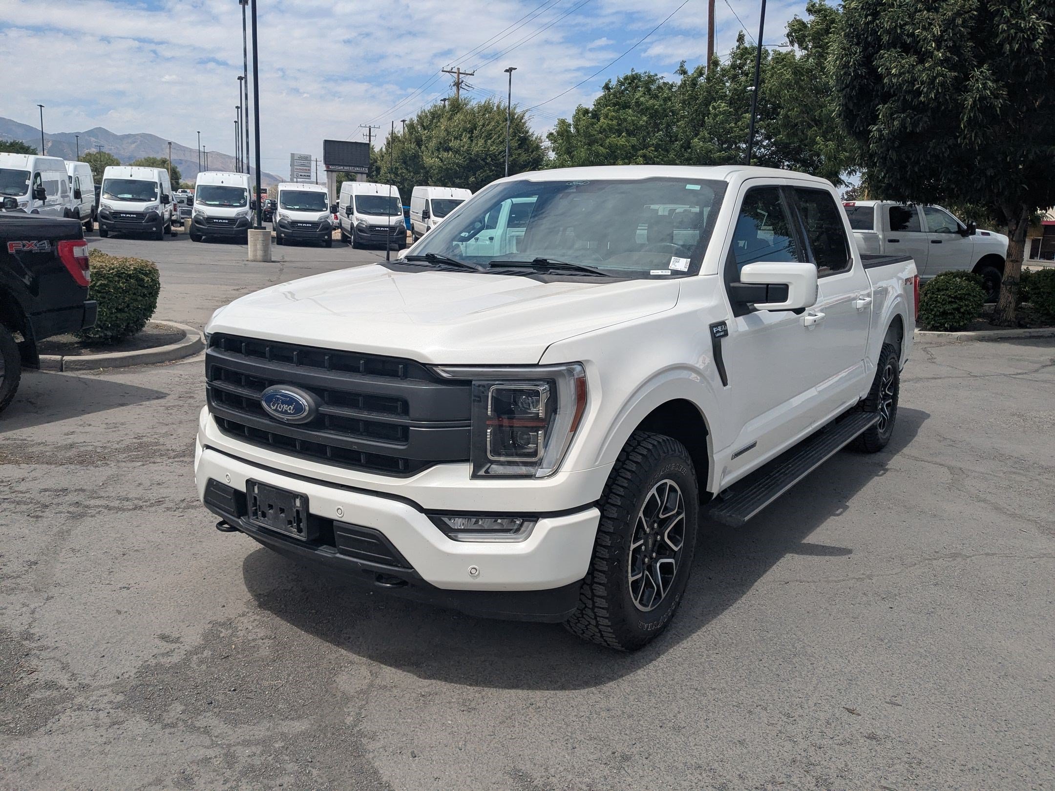Certified 2022 Ford F150 Lariat w/ Equipment Group 502A High AWD/4WD image 11