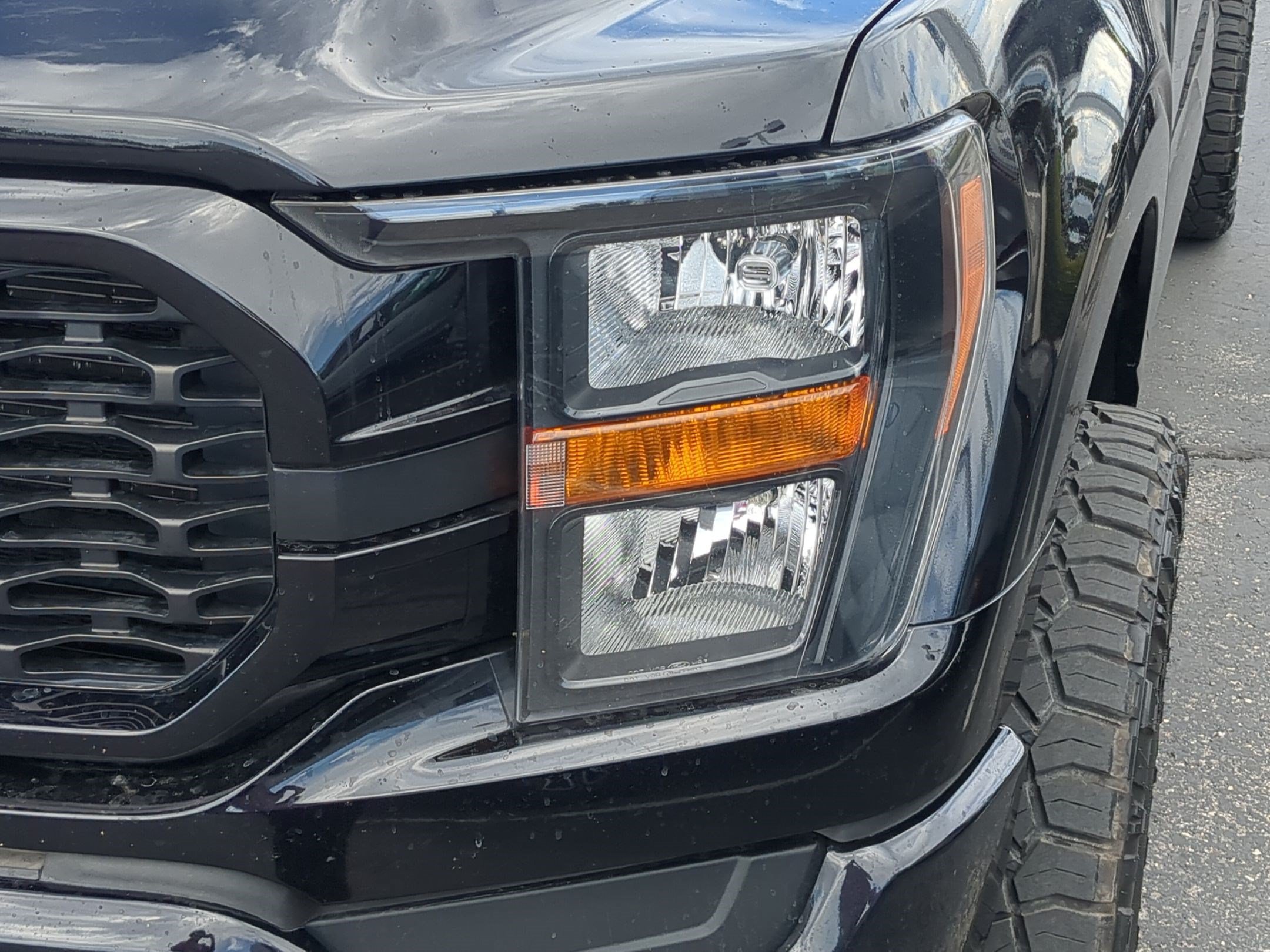 Certified 2023 Ford F150 XL w/ STX Appearance Package AWD/4WD image 13