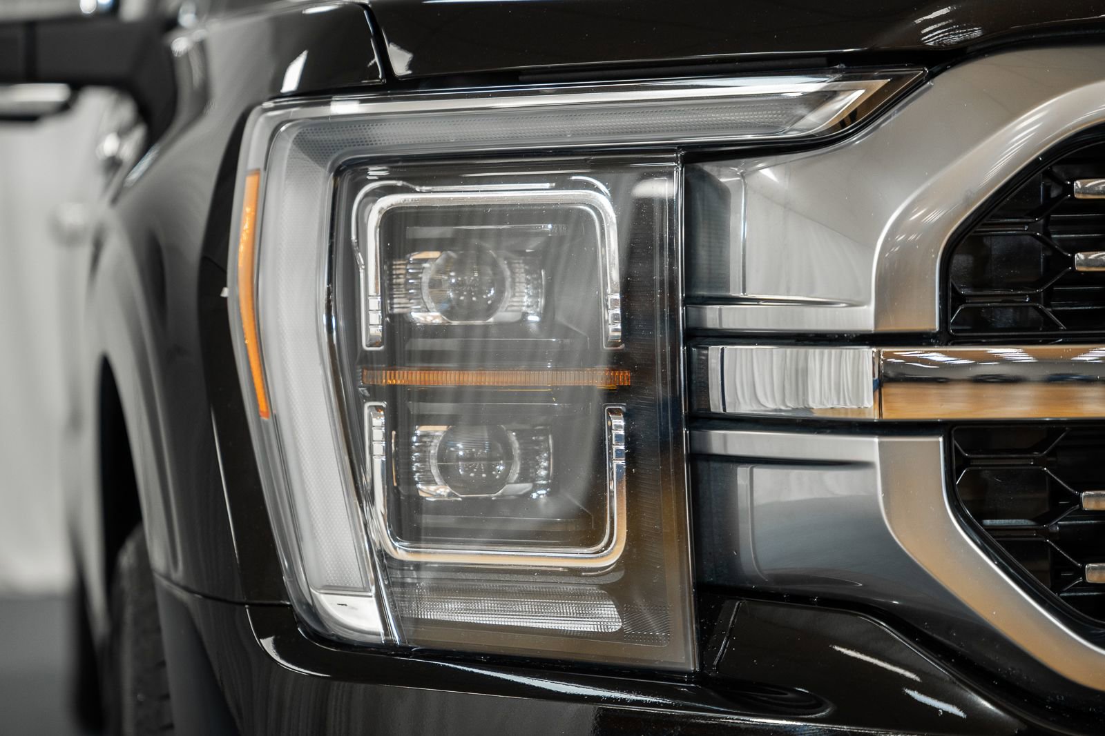 Certified 2023 Ford F150 Platinum image 9