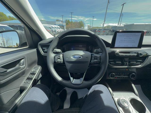 Certified 2023 Ford Escape Active AWD/4WD image 15