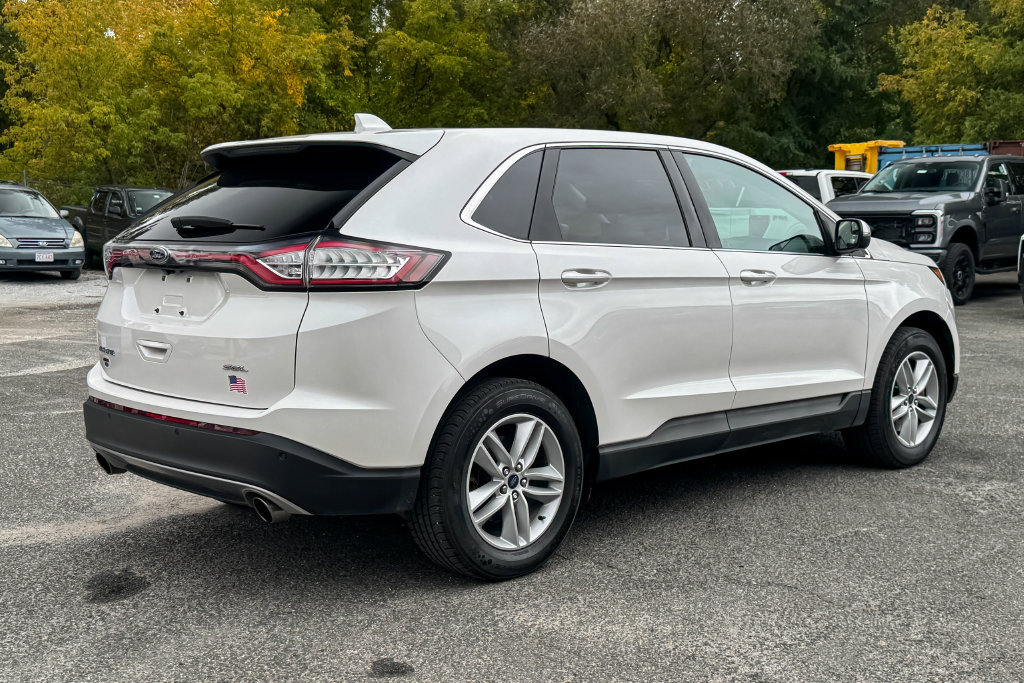 Certified 2018 Ford Edge SEL w/ Equipment Group 201A AWD/4WD image 3