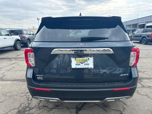 Certified 2023 Ford Explorer XLT w/ Equipment Group 202A image 3