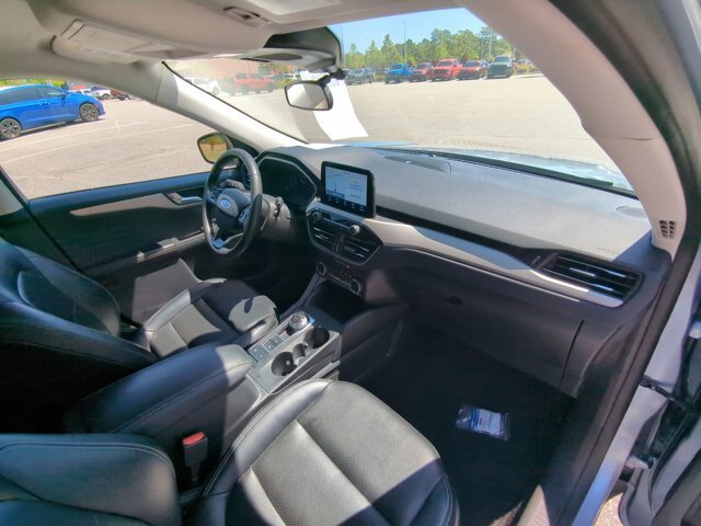 Certified 2022 Ford Escape SEL w/ Technology Package FWD image 36
