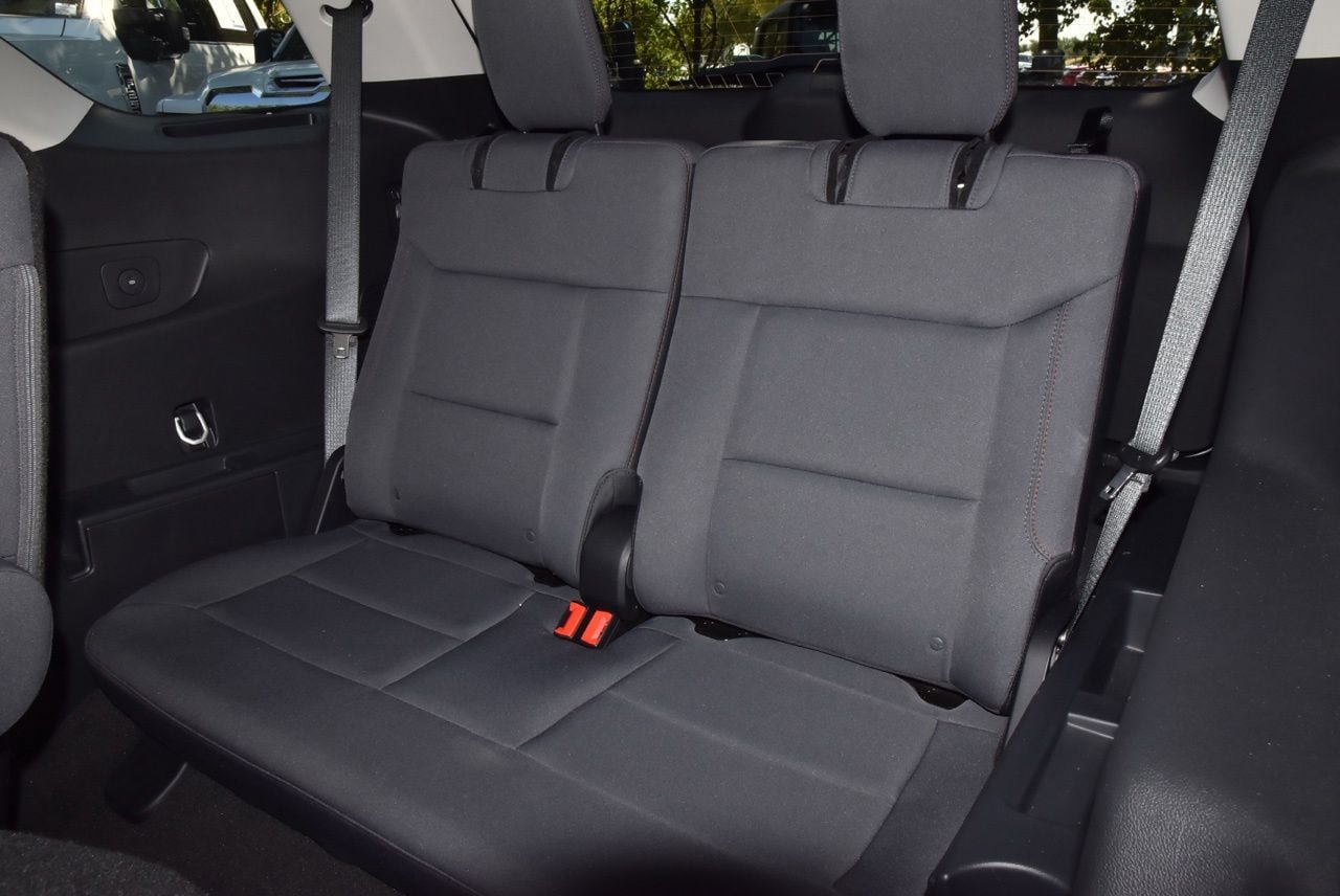 Certified 2026 Ford Explorer Active RWD image 15