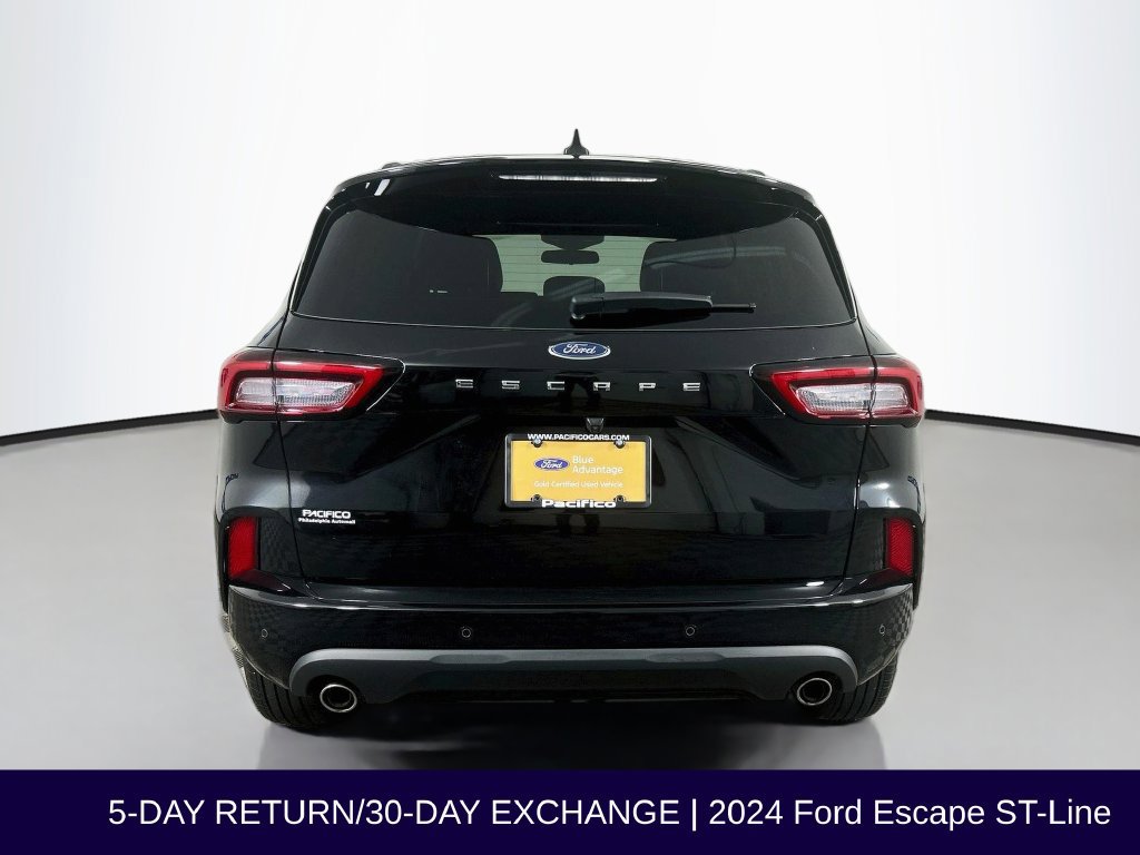 Certified 2024 Ford Escape ST-Line w/ Tech Pack #1 FWD image 7