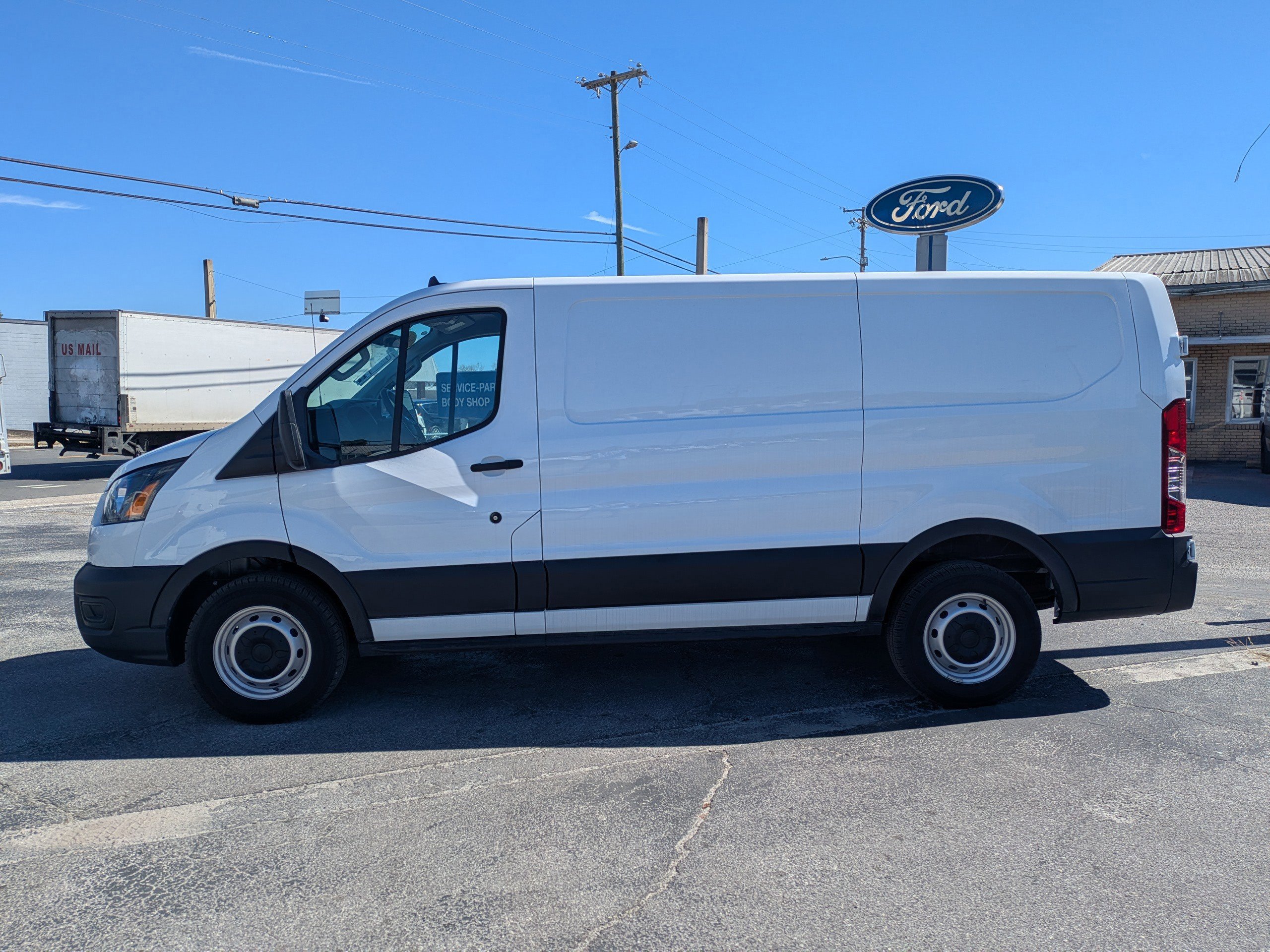 Certified 2024 Ford Transit 150 Low Roof image 2