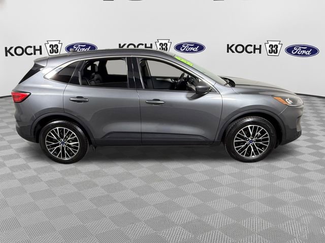 Certified 2022 Ford Escape SEL w/ Technology Package FWD image 9