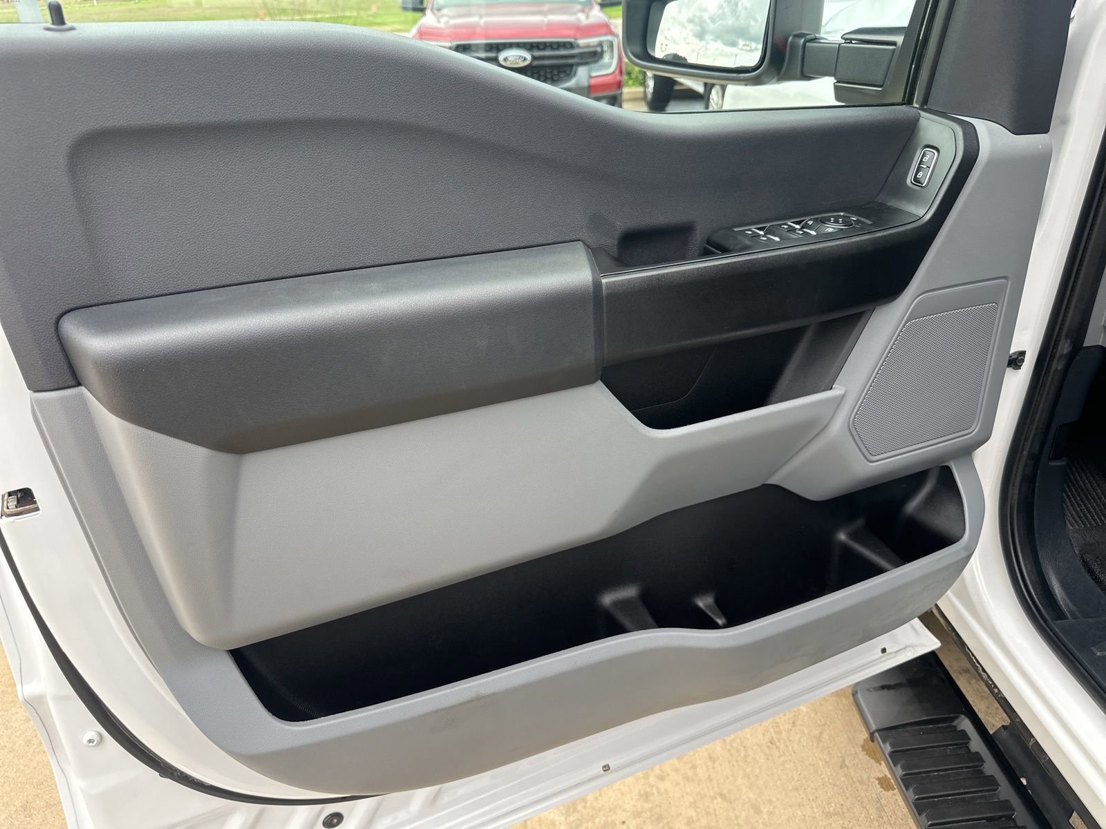 Certified 2025 Ford F250 XL w/ FX4 Off-Road Package image 16