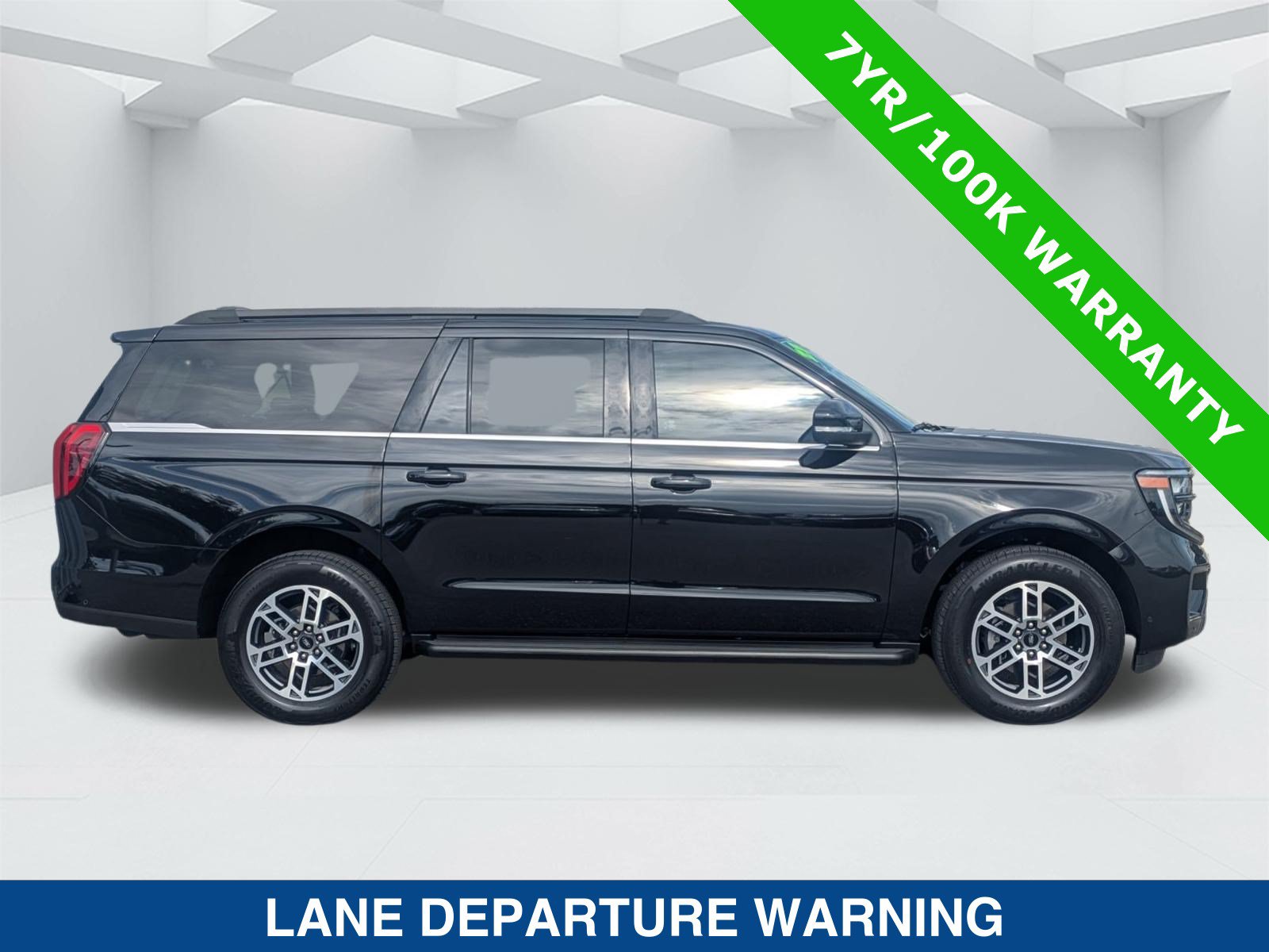 Certified 2025 Ford Expedition Max Active RWD image 4