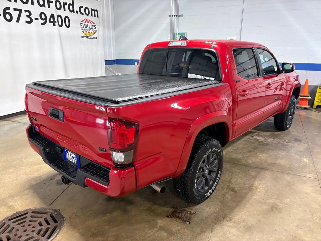 Used 2023 Toyota Tacoma SR5 w/ Technology Package AWD/4WD image 5