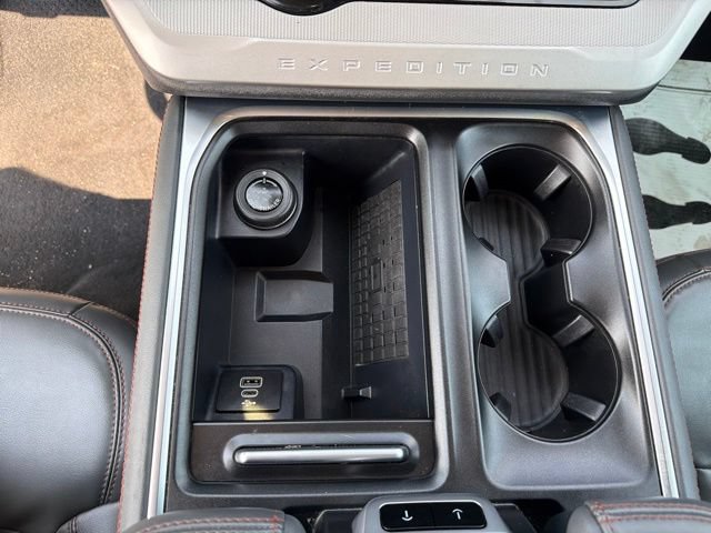 Certified 2025 Ford Expedition Active RWD image 69