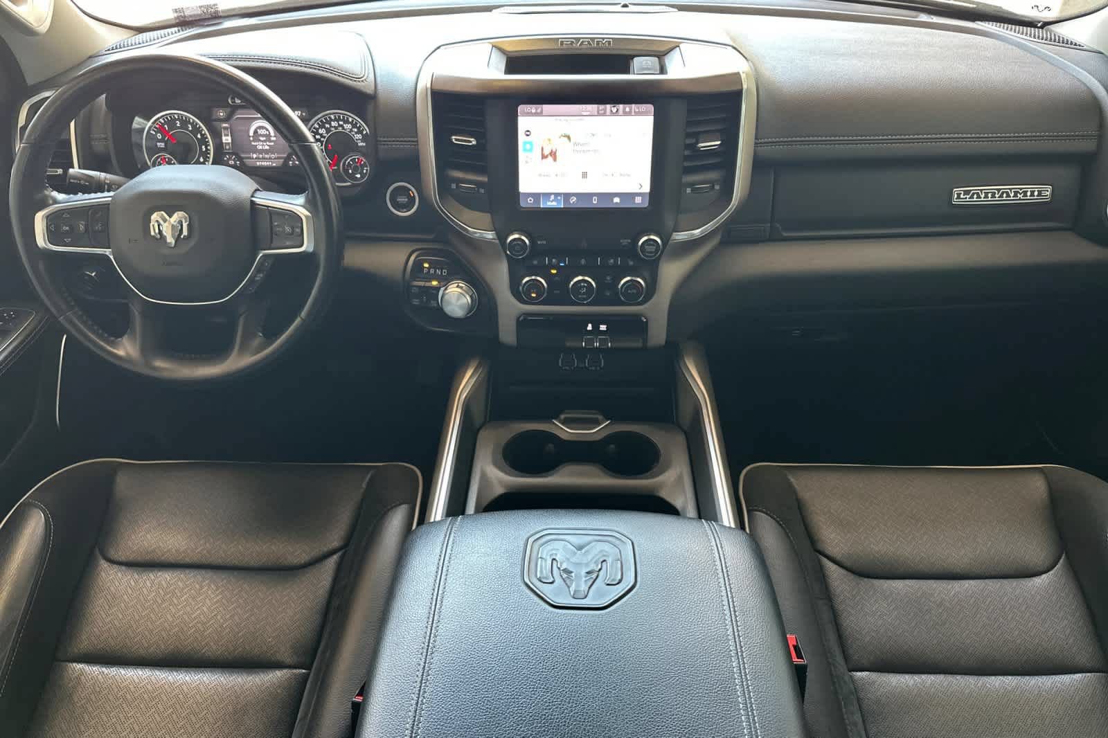 Used 2022 RAM 1500 Laramie AWD/4WD image 3