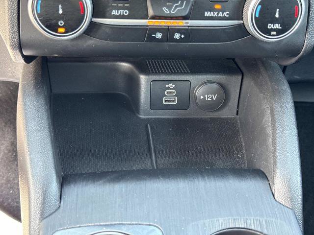 Certified 2025 Ford Escape ST-Line FWD image 27