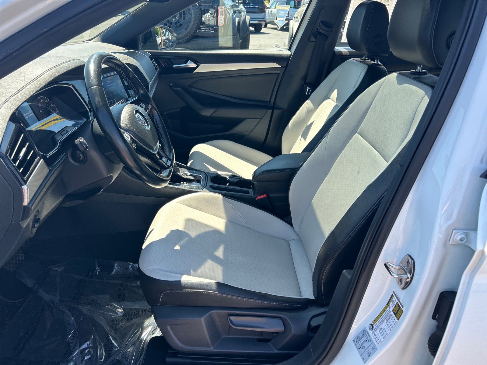 Used 2019 Volkswagen Jetta R-Line FWD image 7