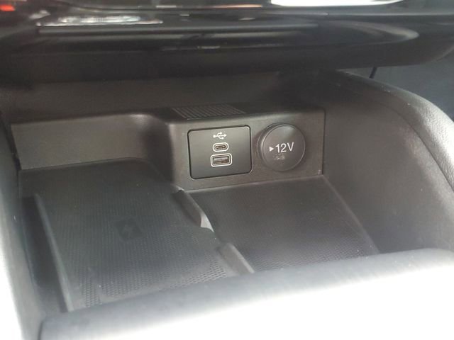 Certified 2024 Ford Escape Platinum AWD/4WD image 20