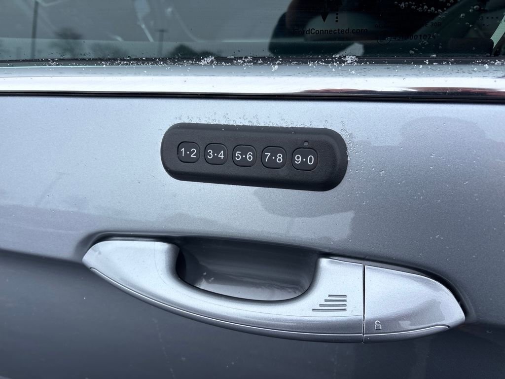 Certified 2024 Ford Edge SEL w/ Convenience Package image 28