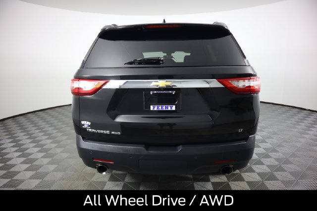 Used 2020 Chevrolet Traverse LT w/ Driver Confidence II Package AWD/4WD image 5