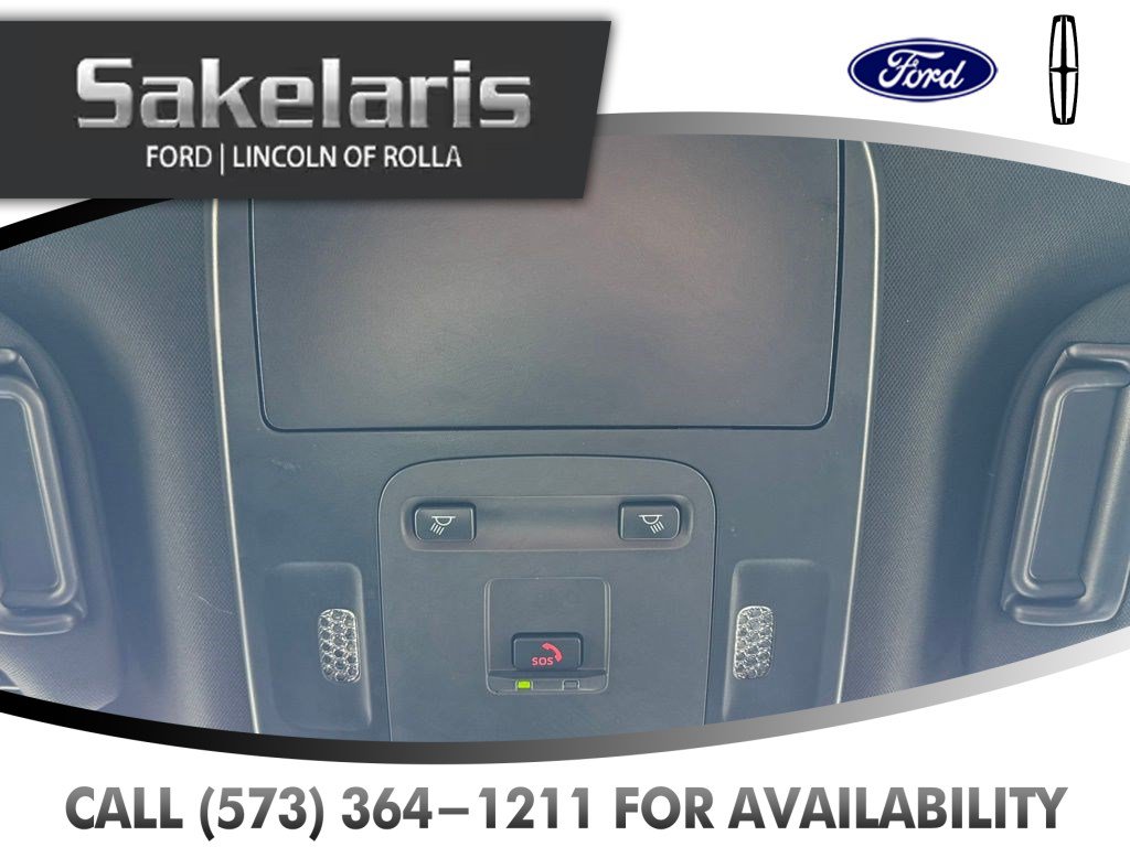 Used 2025 Toyota Camry SE FWD image 30