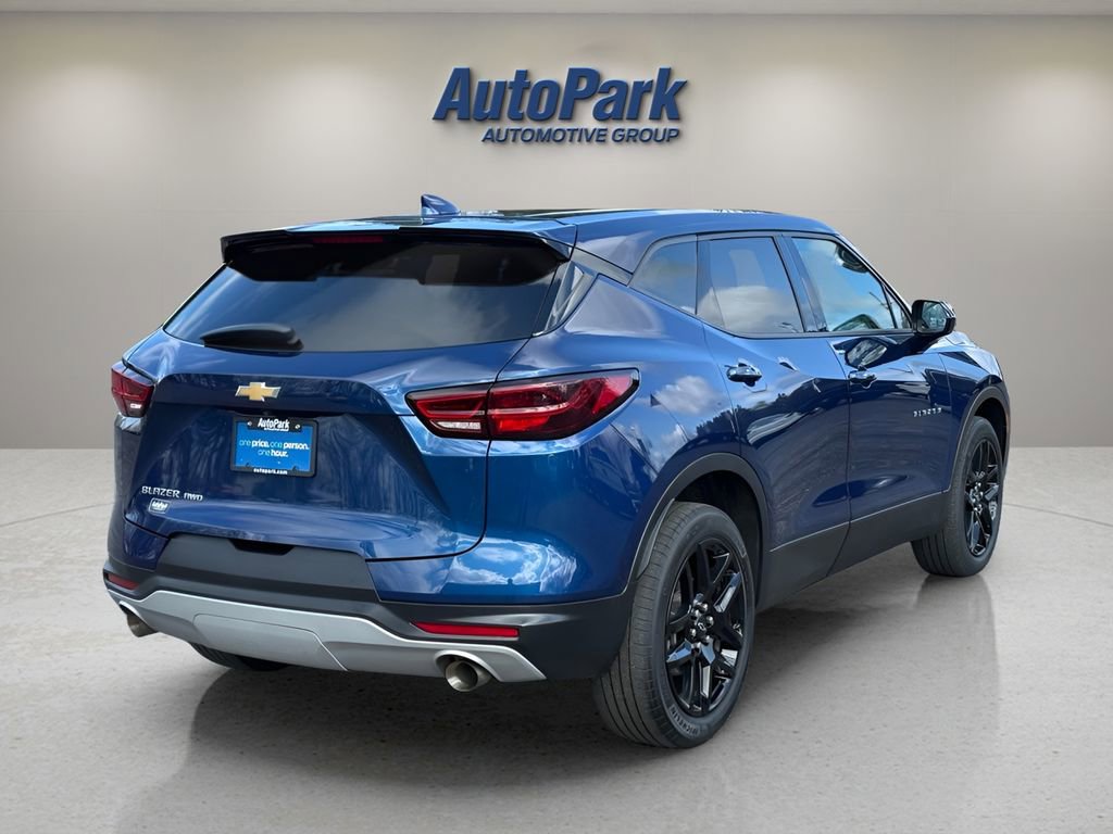 Used 2023 Chevrolet Blazer LT AWD/4WD image 7