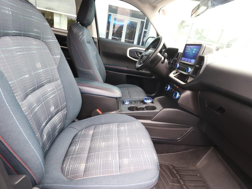 Certified 2024 Ford Bronco Sport Heritage w/ Heritage Convenience Package image 16