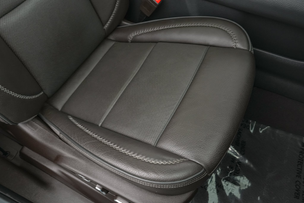 Used 2023 GMC Yukon Denali AWD/4WD image 34