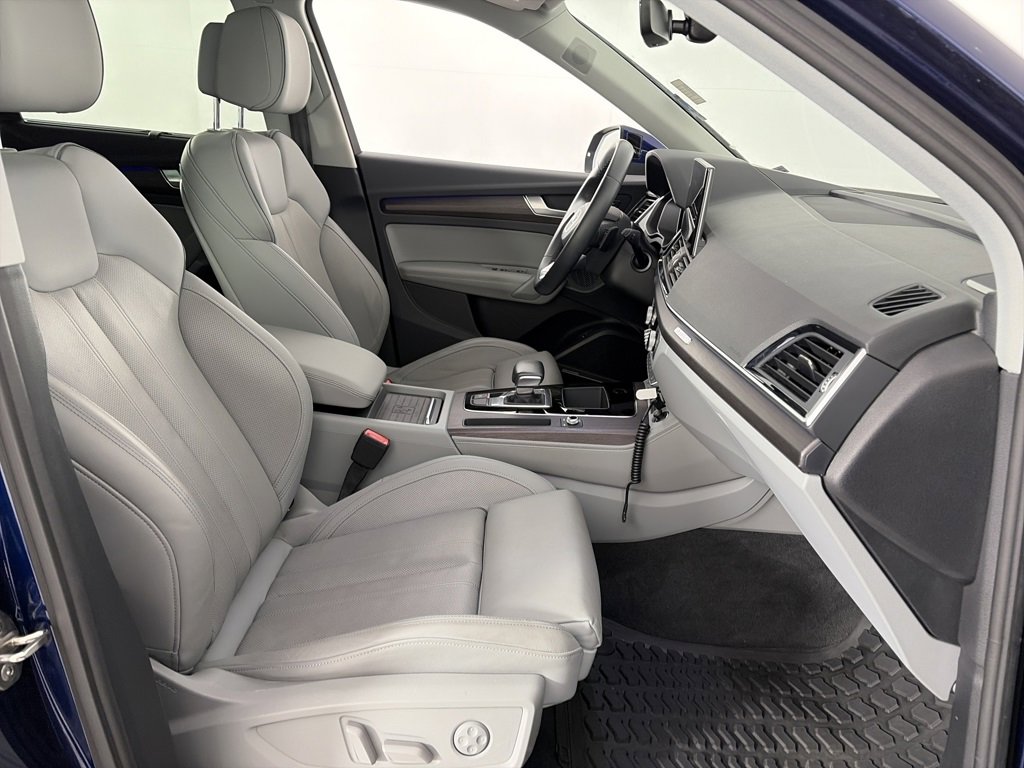 Used 2022 Audi Q5 2.0T Prestige image 31