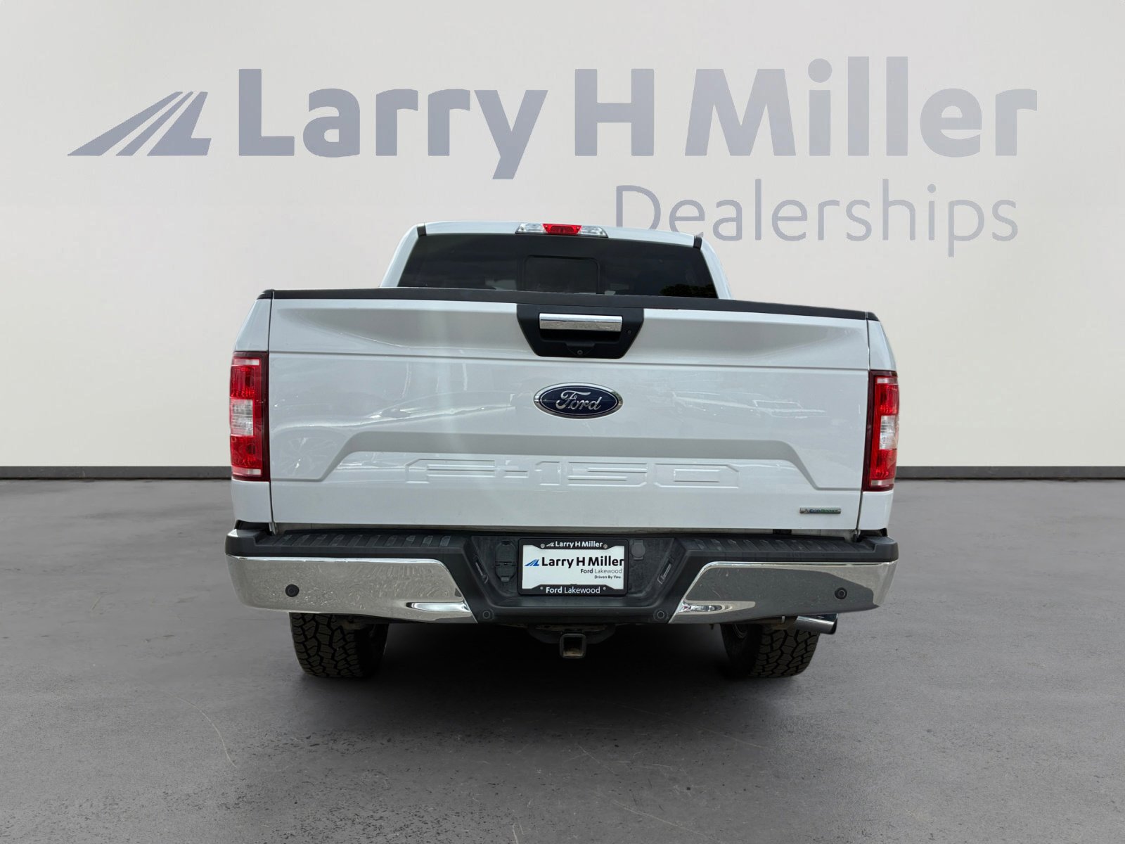 Certified 2019 Ford F150 XLT w/ Equipment Group 302A Luxury AWD/4WD image 4